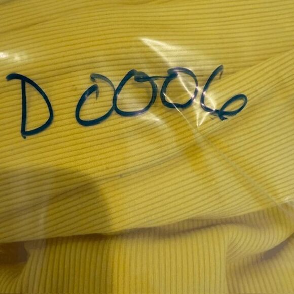 NWT Sergio Hudson for Target Ribbed Stretch Bodysuit Twist Front Yellow Size 2X - Picture 10 of 10